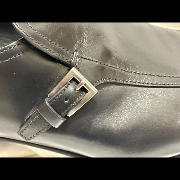 Prada “Brand New” Mens Dress Shoe. Size 8. Original Retail $850.00 - Picture 6 of 7